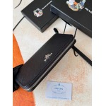 2025年3月17日新品財布PRADA blue  21cmX12cmX2.5cm  zy工場