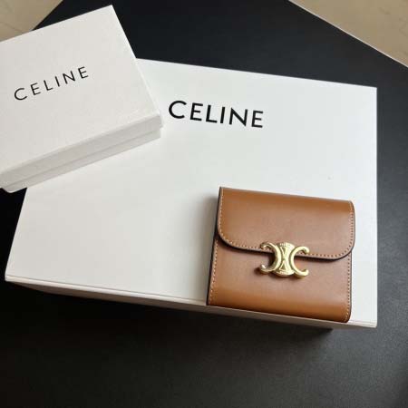 2025年3月17日新品財布  CELINE w10.5×9...