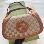 2025年3月17日新品バッグ Gucci 815714 27x17x7cm  zy工場