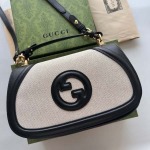 2025年3月17日新品バッグ Gucci 815714 27x17x7cm  zy工場