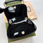 2025年3月17日新品バッグGucci  815711 21.5x 11x 8cm  zy工場