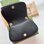 2025年3月17日新品バッグGucci  815711 21.5x 11x 8cm  zy工場