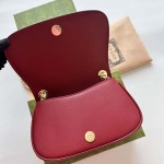 2025年3月17日新品バッグGucci  815711 21.5x 11x 8cm  zy工場