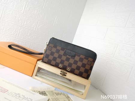2025年3月17日新作財布Louis Vuitton M6...