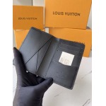 2025年3月17日新作財布Louis VuittonM80038   SIZE: 8 x 11 x 1 cm zy工場