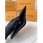 2025年3月17日新作財布Louis VuittonM80039   SIZE: 11.5 x 9 x 1.5 cm zy工場
