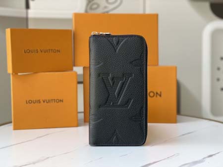 2025年3月17日新作財布Louis VuittonM80...