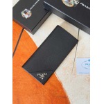 2025年3月17日新作prada 財布 1M2MV836  SIZE:19cm X12cm zy工場
