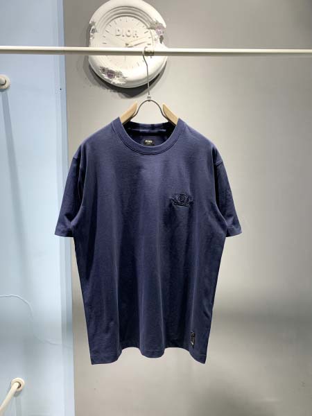 2025年3月19日高品質新作FENDI半袖Tシャツ HoH...