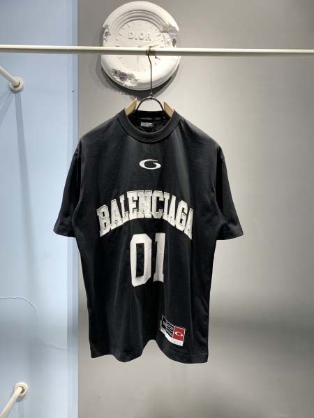 2025年3月19日高品質新作Balenciaga半袖Tシャ...