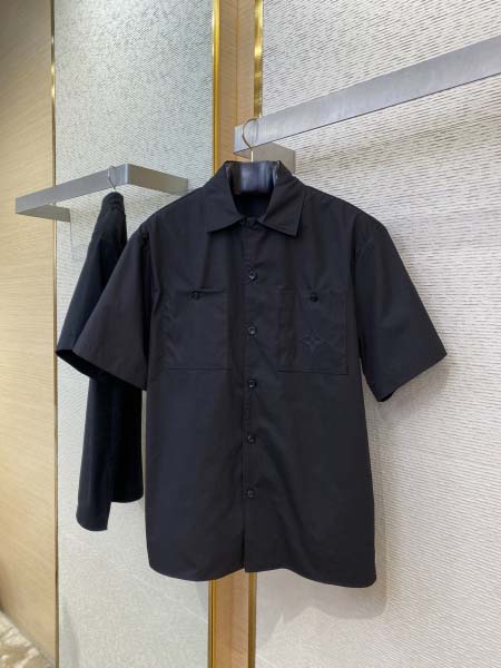 2025年3月19日高品質新作Louis Vuitton半袖...