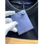 2025年3月19日高品質新作Louis Vuitton半袖Tシャツ HoHo工場