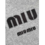 2025年3月19日高品質新作 MIUMIU半袖Tシャツ HoHo工場