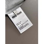 2025年3月19日高品質新作 MIUMIU半袖Tシャツ HoHo工場