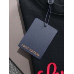 2025年3月19日高品質新作 Louis Vuitton半袖Tシャツ HoHo工場