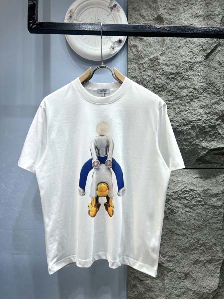 2025年3月19日高品質新作loewe半袖Tシャツ HoH...