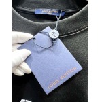 2025年3月19日高品質新作Louis Vuitton半袖Tシャツ HoHo工場