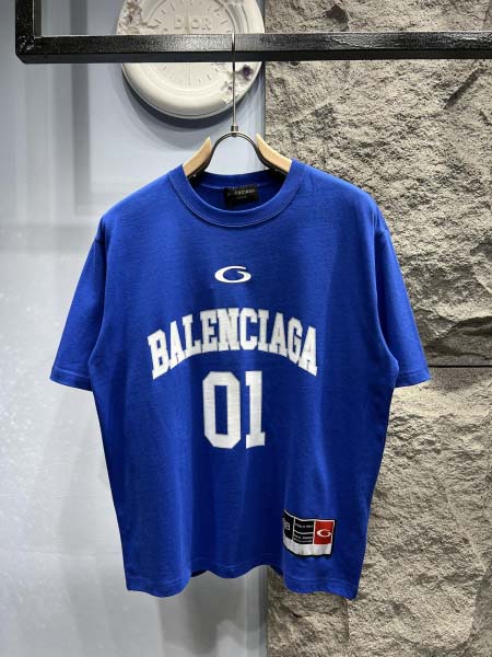 2025年3月19日高品質新作Balenciaga半袖Tシャ...