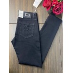 2025年3月21日早春新作Gucciジーパン luols工場