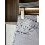 2025年3月21日早春新作Gucciジーパン luols工場