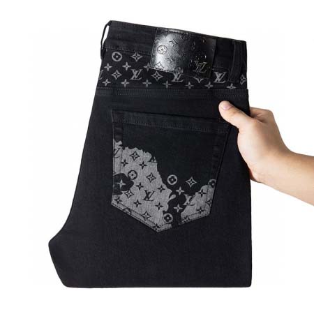 2025年3月21日早春新作Louis Vuittonジーパ...