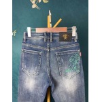 2025年3月21日早春新作Versaceジーパン luols工場