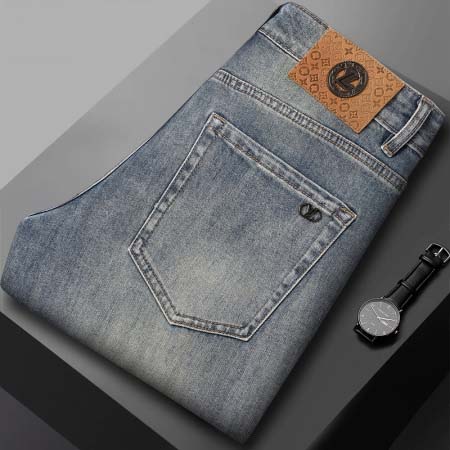 2025年3月21日早春新作Louis Vuittonジーパ...