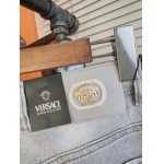 2025年3月21日早春新作 Versaceジーパン luols工場