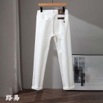 2025年3月21日早春新作Louis Vuittonジーパン luols工場