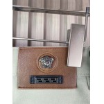 2025年3月21日早春新作Versaceジーパン luols工場