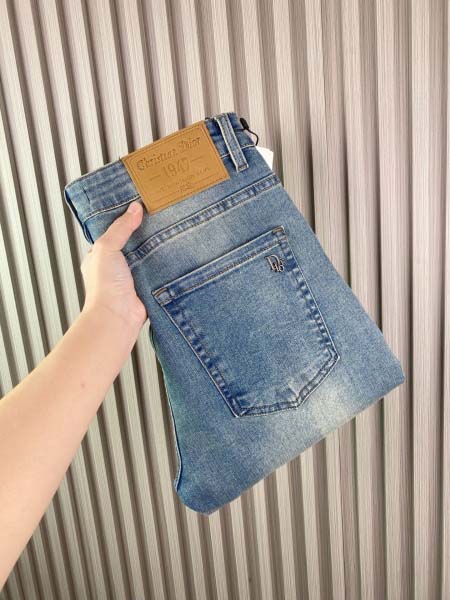 2025年3月21日早春新作Diorジーパン luols工場