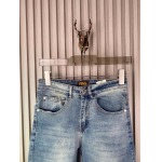 2025年3月21日早春新作 FENDIジーパン luols工場