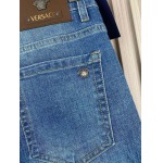 2025年3月21日早春新作Versaceジーパン luols工場