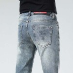 2025年3月21日春夏新作Pradaジーパン luols工場