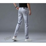 2025年3月21日春夏新作Louis Vuittonジーパン luols工場