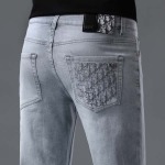 2025年3月21日春夏新作Louis Vuittonジーパン luols工場