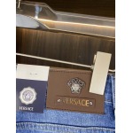 2025年3月21日春夏新作 VERSACEジーパン luols工場