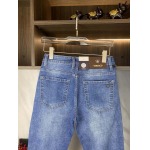 2025年3月21日春夏新作 VERSACEジーパン luols工場