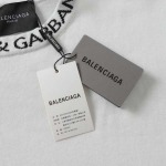 2025年3月25日入荷春夏高品質新作Balenciagaニット半袖Tシャツdiand工場