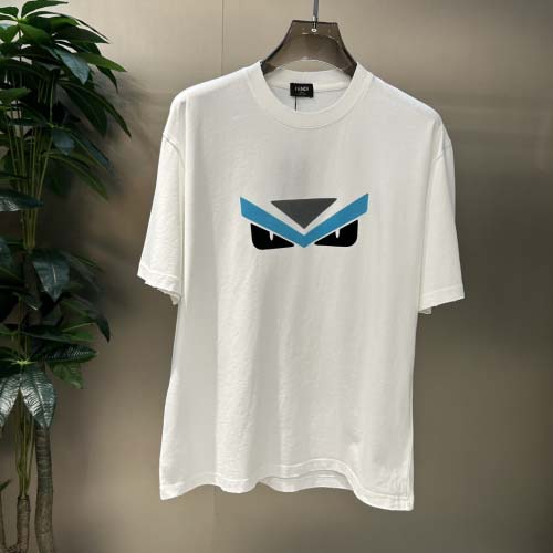 2025年3月26日入荷春夏高品質新作Fendi半袖 tシャ...