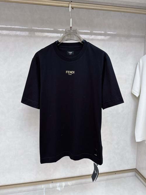 2025年3月26日入荷春夏高品質新作Fendi半袖 tシャ...