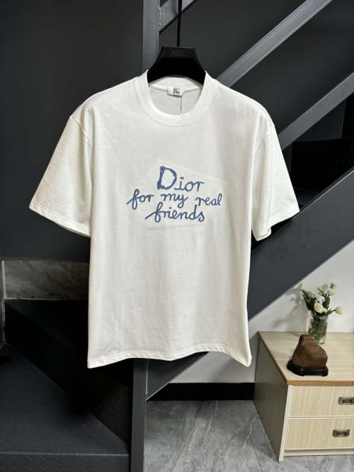 2025年3月26日入荷春夏高品質新作Fendi半袖 tシャ...