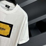 2025年3月26日入荷春夏高品質新作Fendi半袖 tシャツTF工場
