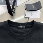 2025年3月27日入荷春夏高品質新作FENDI半袖 tシャツTF工場