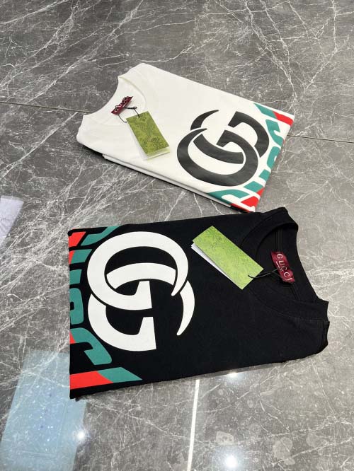 2025年3月27日入荷春夏高品質新作Gucci半袖 tシャ...