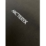 2025年3月27日入荷春夏高品質新作ARCTERYX半袖 tシャツTF工場