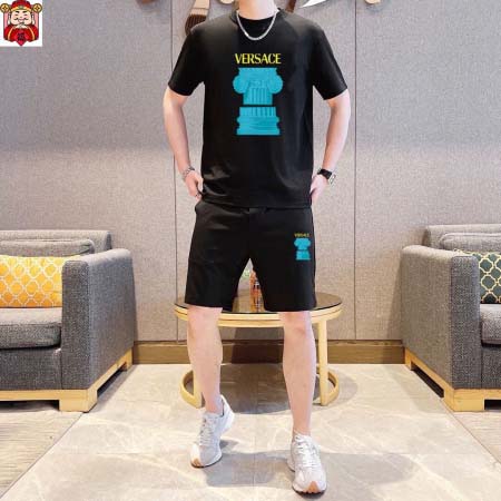 2025年3月29日入荷新作VERSACE夏メンズ 上下セッ...
