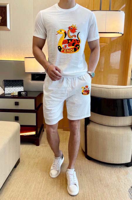 2025年3月29日入荷新作FENDI夏メンズ 上下セットM...