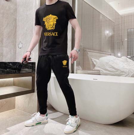 2025年3月29日入荷新作VERSACE夏メンズ 上下セッ...