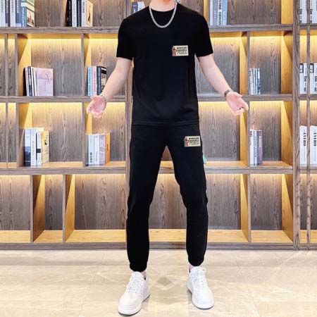 2025年3月30日入荷新作MONCLER夏メンズ 上下セッ...